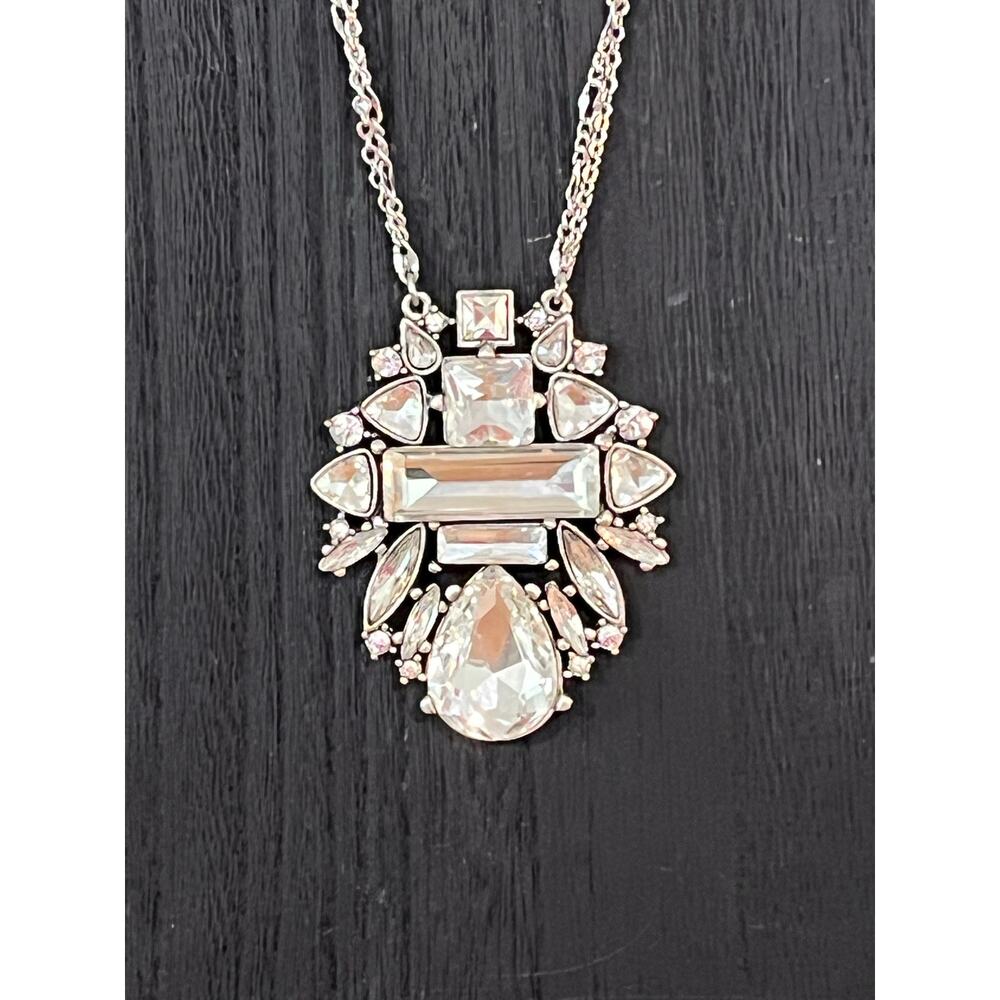 WHBM Necklace Lot 4pc Crystal Pearl Statement Layered Silver Tone - Picture 4 of 15